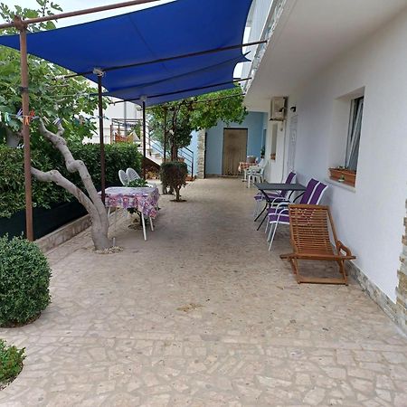 Apartments With A Parking Space Pag - 6325 Pag Town Exteriér fotografie